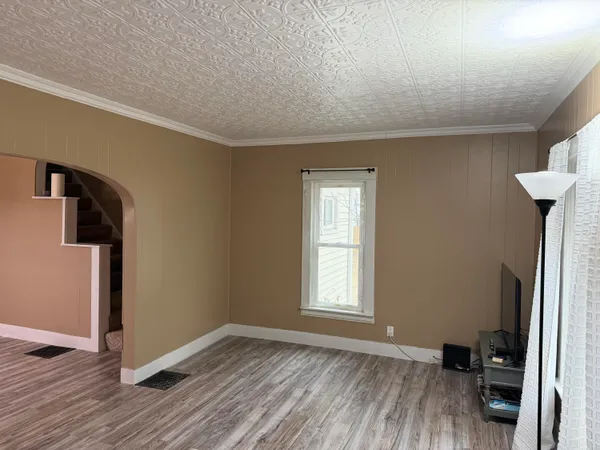 $189,900 | 169 North Kalamazoo Avenue, Vicksburg, MI 49097