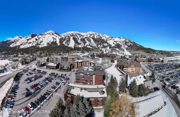 $7,950,000 | 3285 Village Drive, Unit 302, Teton Village, WY 83025