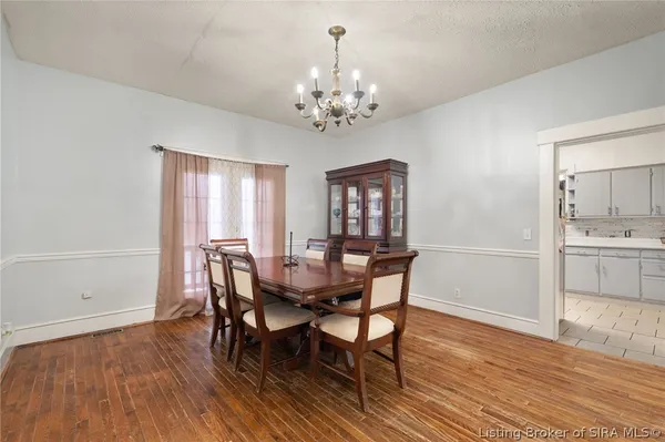 $265,000 | 517 East Walnut Street, Corydon, IN 47112