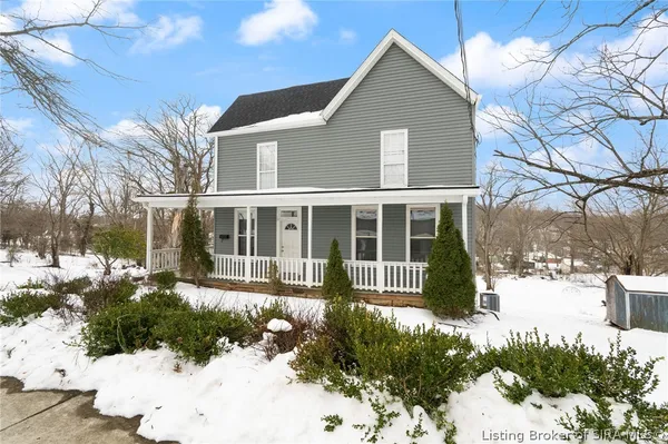$265,000 | 517 East Walnut Street, Corydon, IN 47112