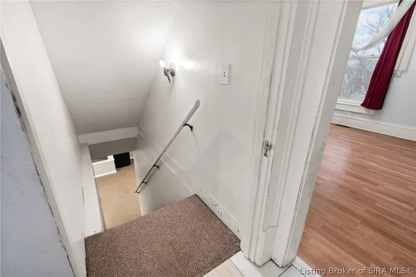 $265,000 | 517 East Walnut Street, Corydon, IN 47112