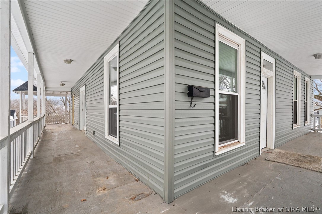 517 East Walnut Street Corydon, IN 47112 - Photo 5 of 57