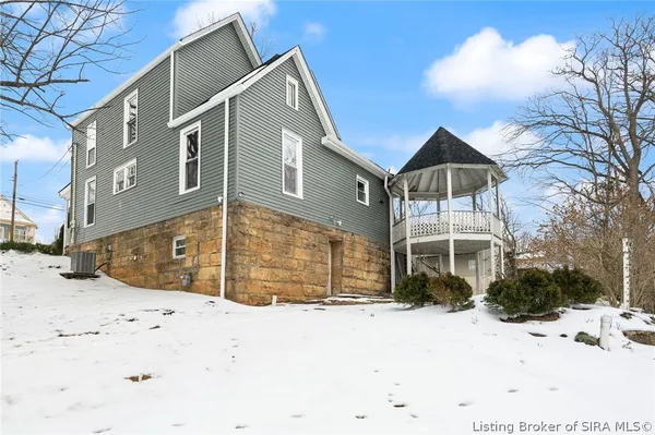 $265,000 | 517 East Walnut Street, Corydon, IN 47112