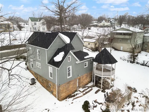 $265,000 | 517 East Walnut Street, Corydon, IN 47112