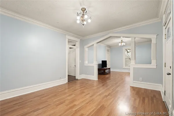 $265,000 | 517 East Walnut Street, Corydon, IN 47112