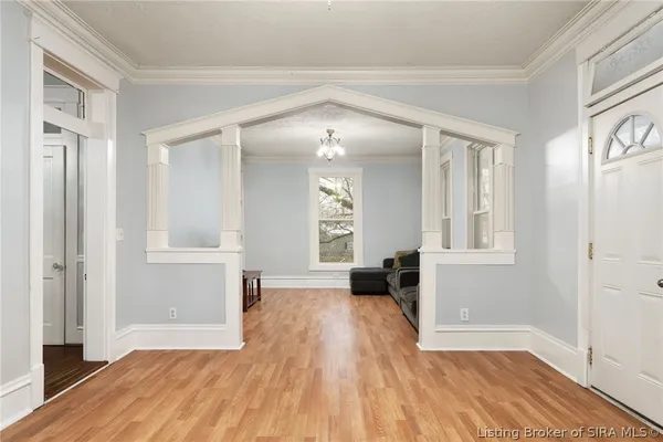 $265,000 | 517 East Walnut Street, Corydon, IN 47112