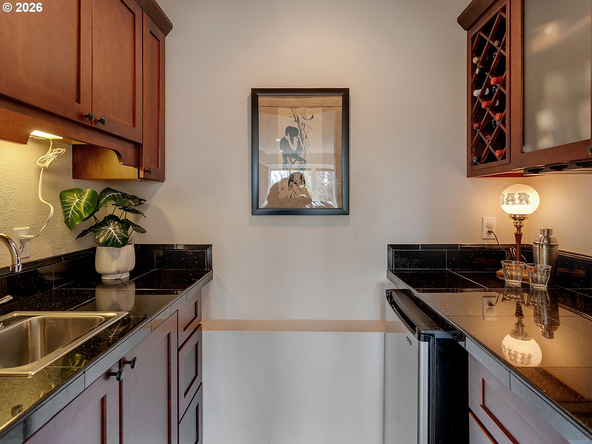 14740 Southwest Hawk Ridge Road Tigard, OR 97224 - Photo 25 of 48 Wet Bar