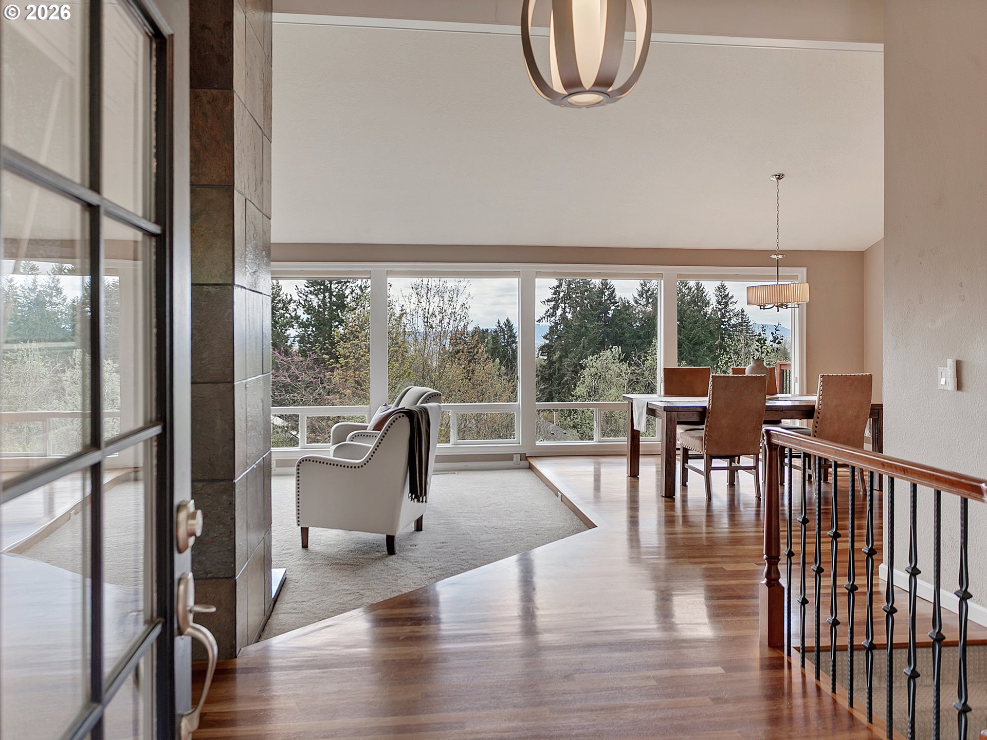 14740 Southwest Hawk Ridge Road Tigard, OR 97224 - Photo 9 of 48 Entrance/Foyer