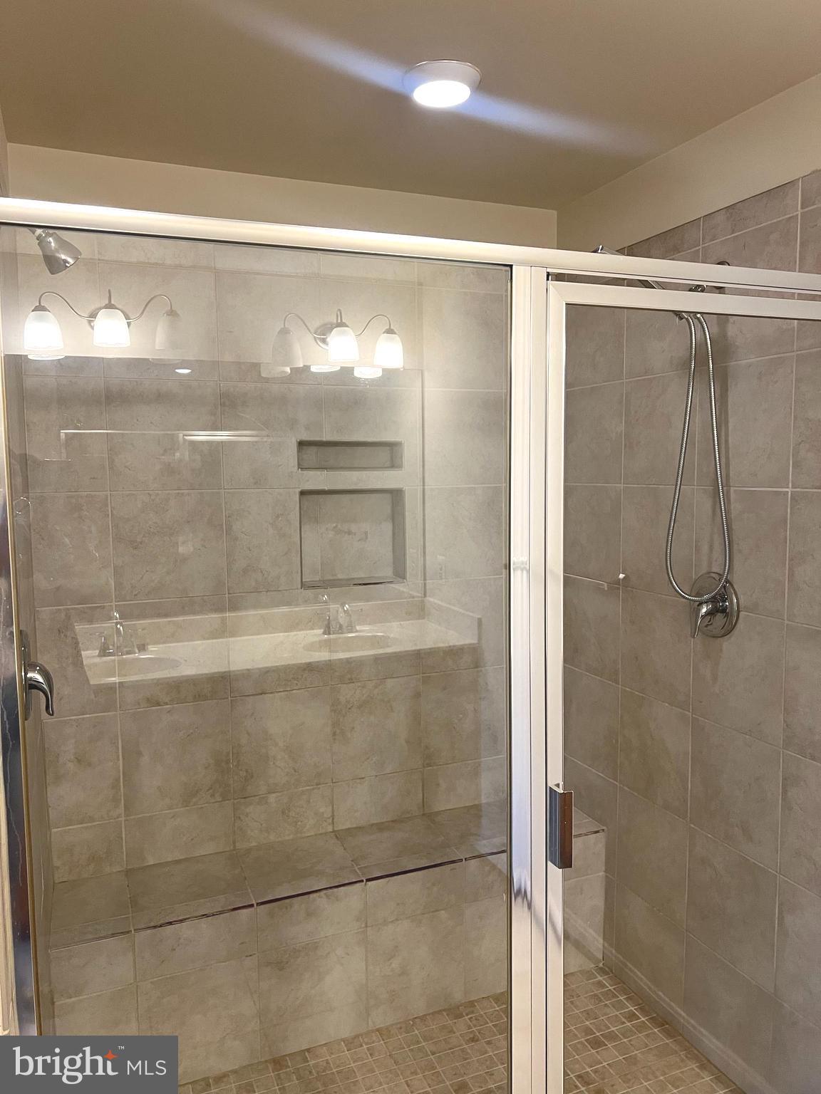 9138 Ruby Lockhart Boulevard Lanham, MD 20706 - Photo 16 of 20