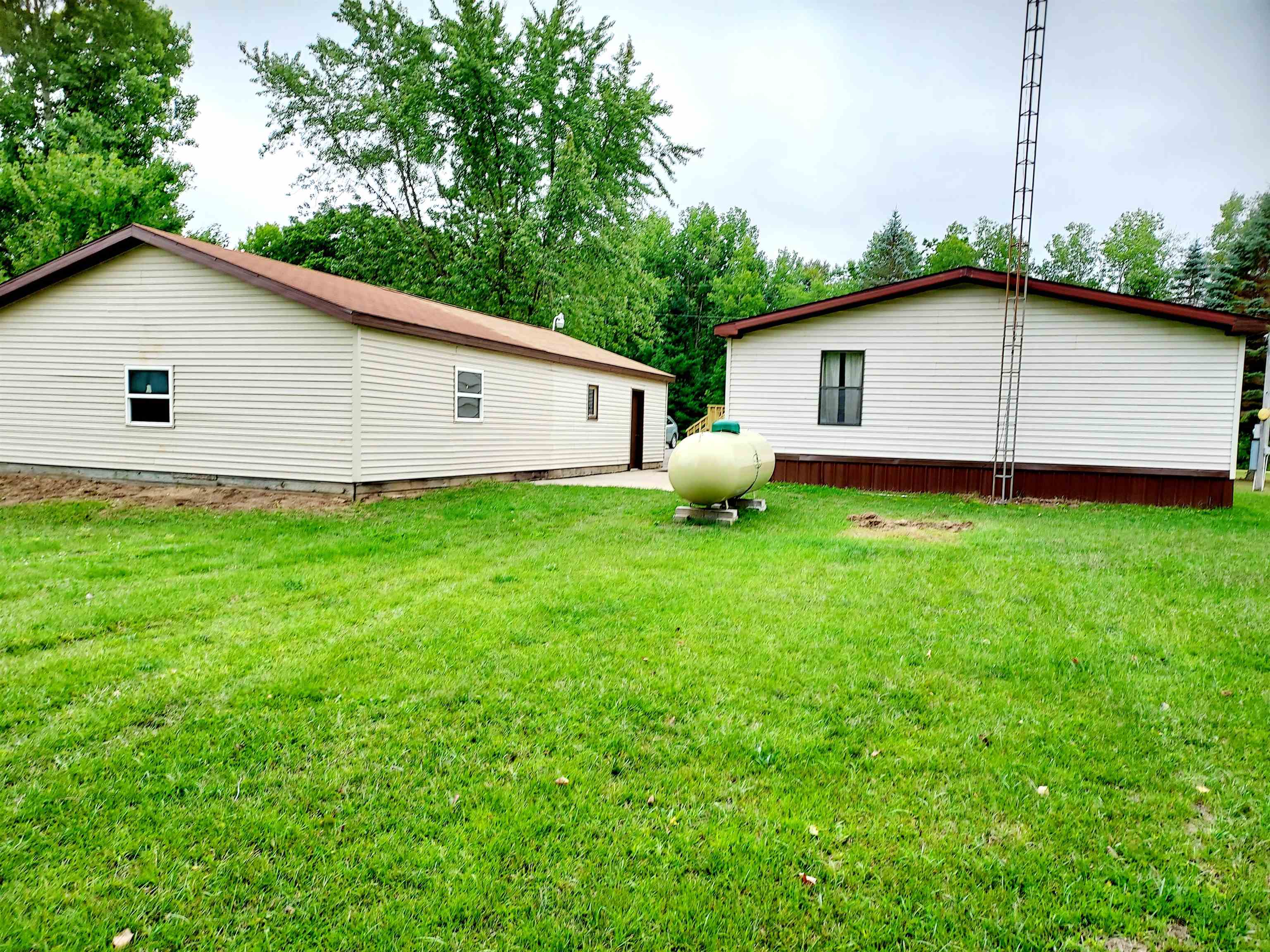 6470 West Maple Grove Rd Lake Lake, MI 48632 - Photo 23 of 26