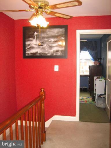 7459 Lawrence Road Dundalk, MD 21222 - Photo 15 of 16 Hallway
