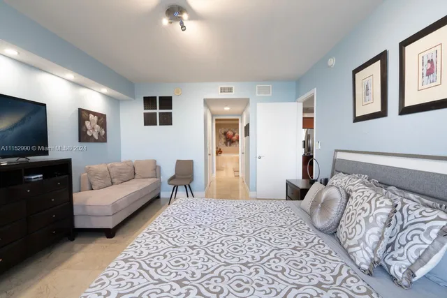 $6,000 | 1830 South Ocean Drive, Unit 4710, Hallandale Beach, FL 33009