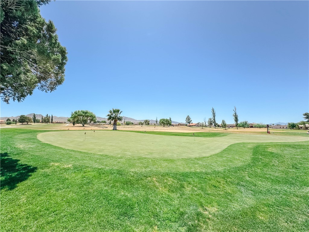 9368 Branded Road Kingman, AZ 86401 - Photo 17 of 32 a view of an ocean view