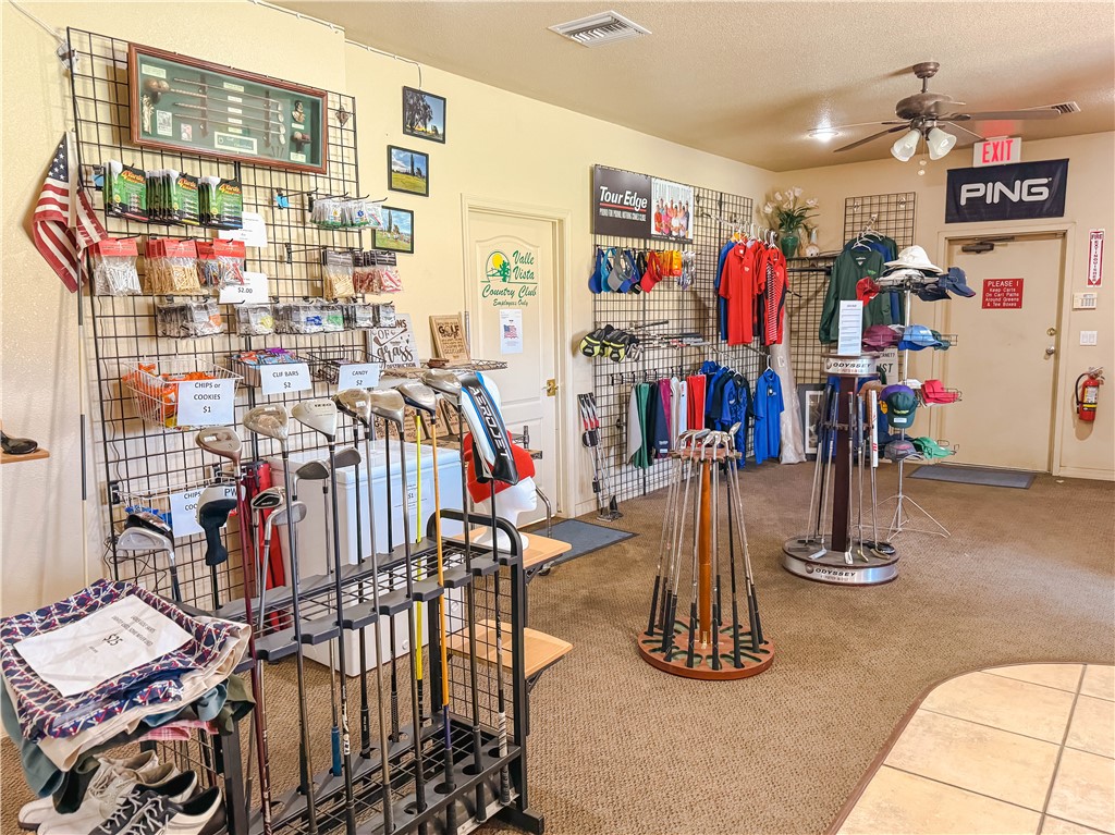 9368 Branded Road Kingman, AZ 86401 - Photo 25 of 32 a view of a room with gym equipment