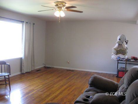 1112 Ruby Avenue Wells, NV 89835 - Photo 9 of 24