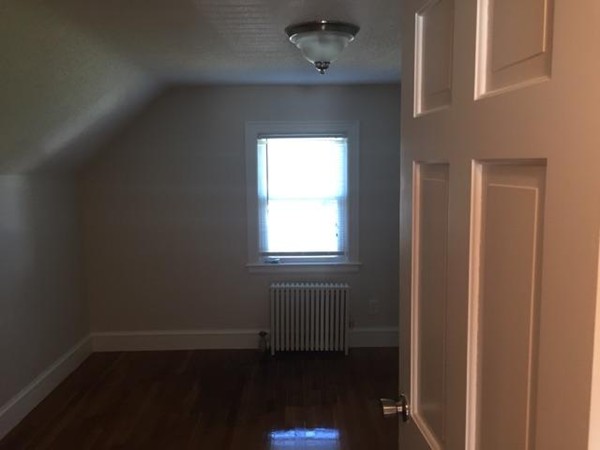 236 Laurelton Street Springfield, MA 01109 - Photo 11 of 11 Gallery Image 11