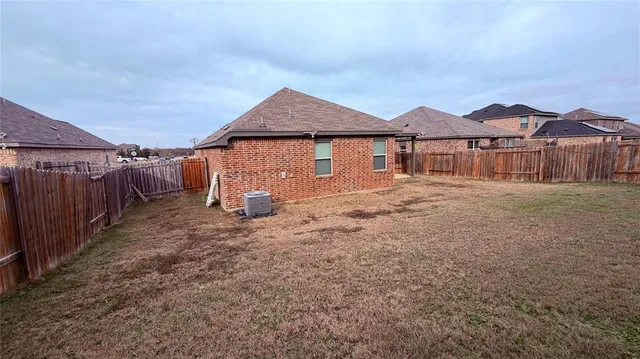 $289,900 | 1601 Conley Lane, Crowley, TX 76036