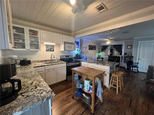 $234,900 | 4014 School Drive, Marrero, LA 70072