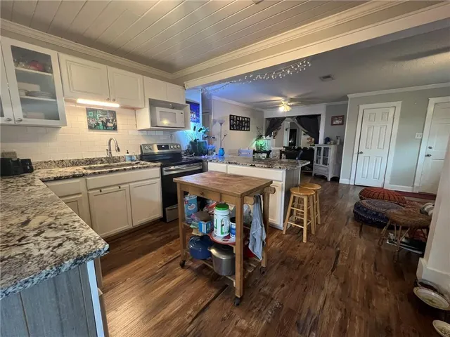 $234,900 | 4014 School Drive, Marrero, LA 70072