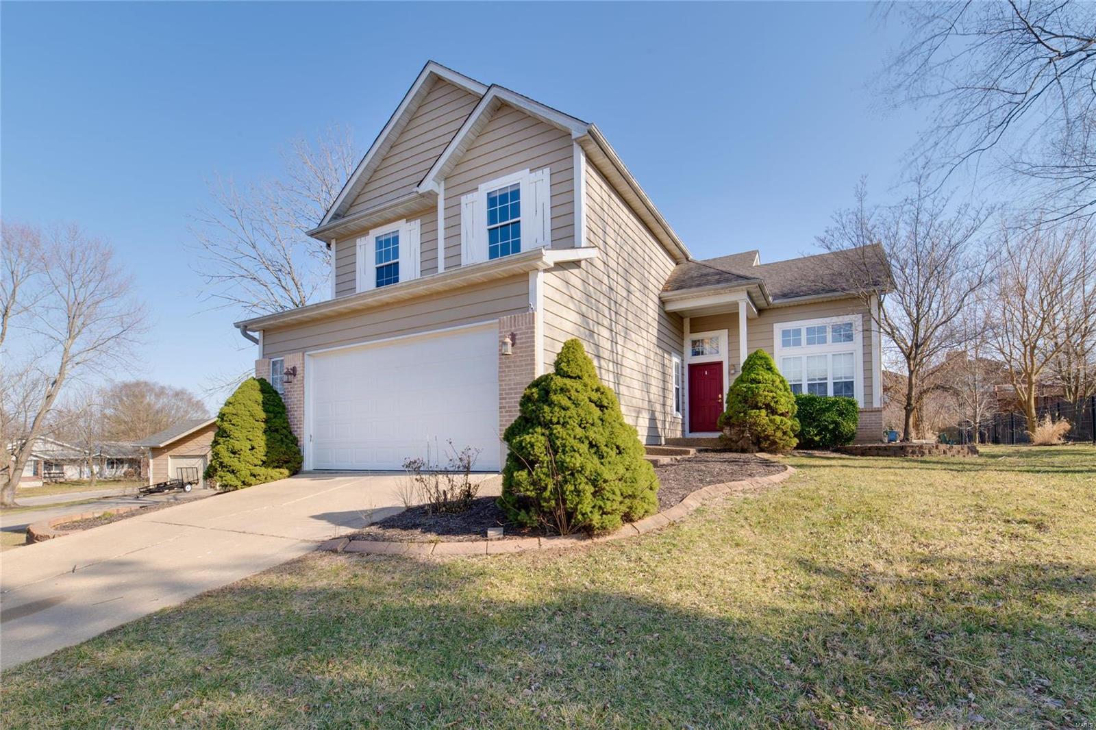 950 Hemingway Lane Weldon Spring, MO 63304 - Photo 1 of 36