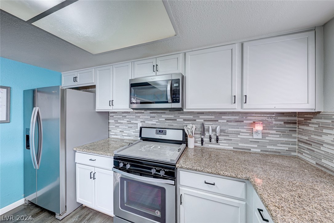 1316 Darlene Way Boulder City, NV 89005 - Photo 14 of 30