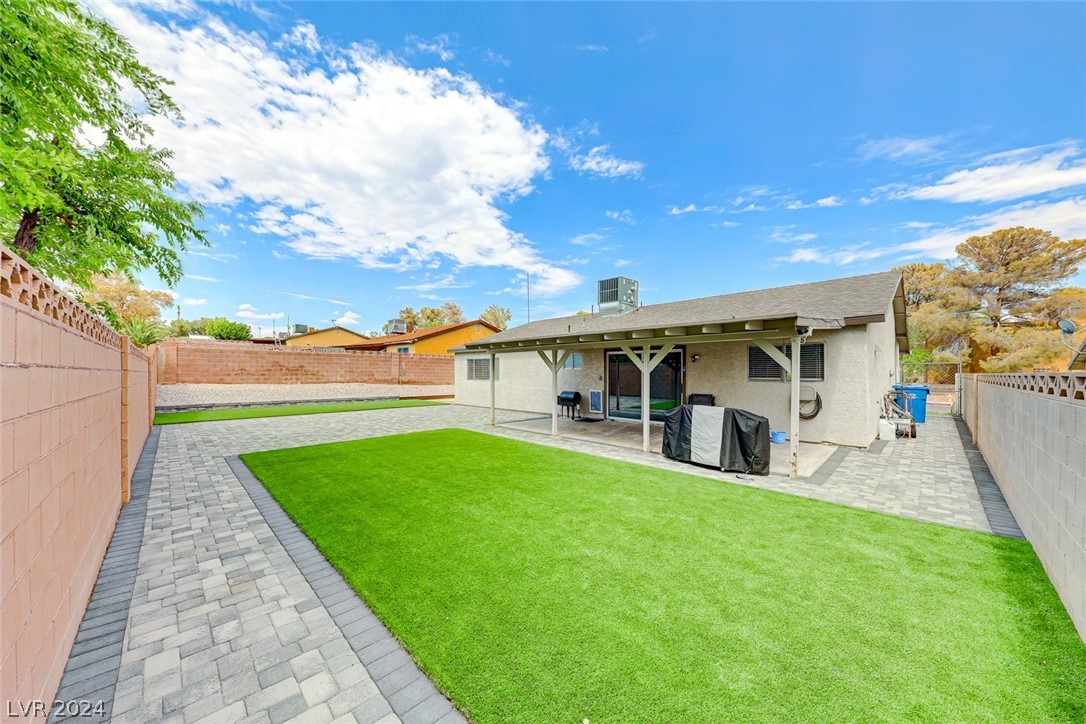 1316 Darlene Way Boulder City, NV 89005 - Photo 27 of 30 Very large & beautiful entertaining backyard