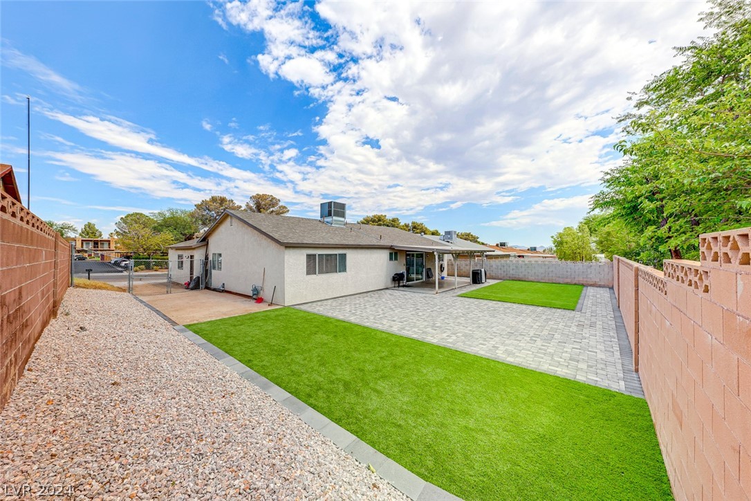 1316 Darlene Way Boulder City, NV 89005 - Photo 28 of 30