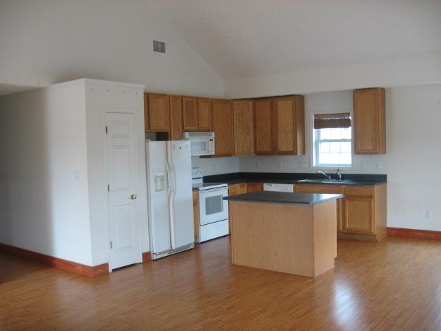 109 Grassy Road Key Largo, FL 33037 - Photo 3 of 11 Kitchen