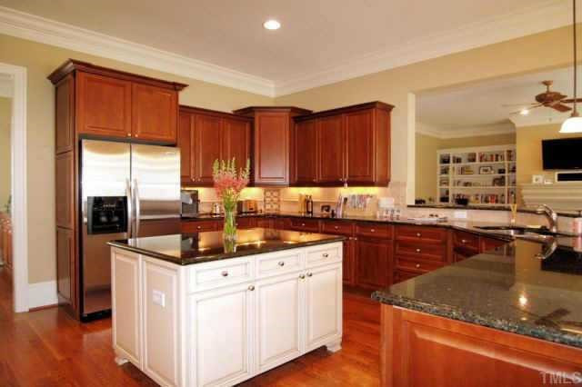 118 Montgomery Street Raleigh, NC 27607 - Photo 6 of 10 Cooking is a pleasure, and one that can be shared in this warmly designed kitchen, open to both the breakfast room and family room. Other