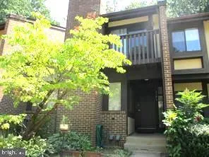 $609,900 | 2173 Glencourse Lane, Reston, VA 20191