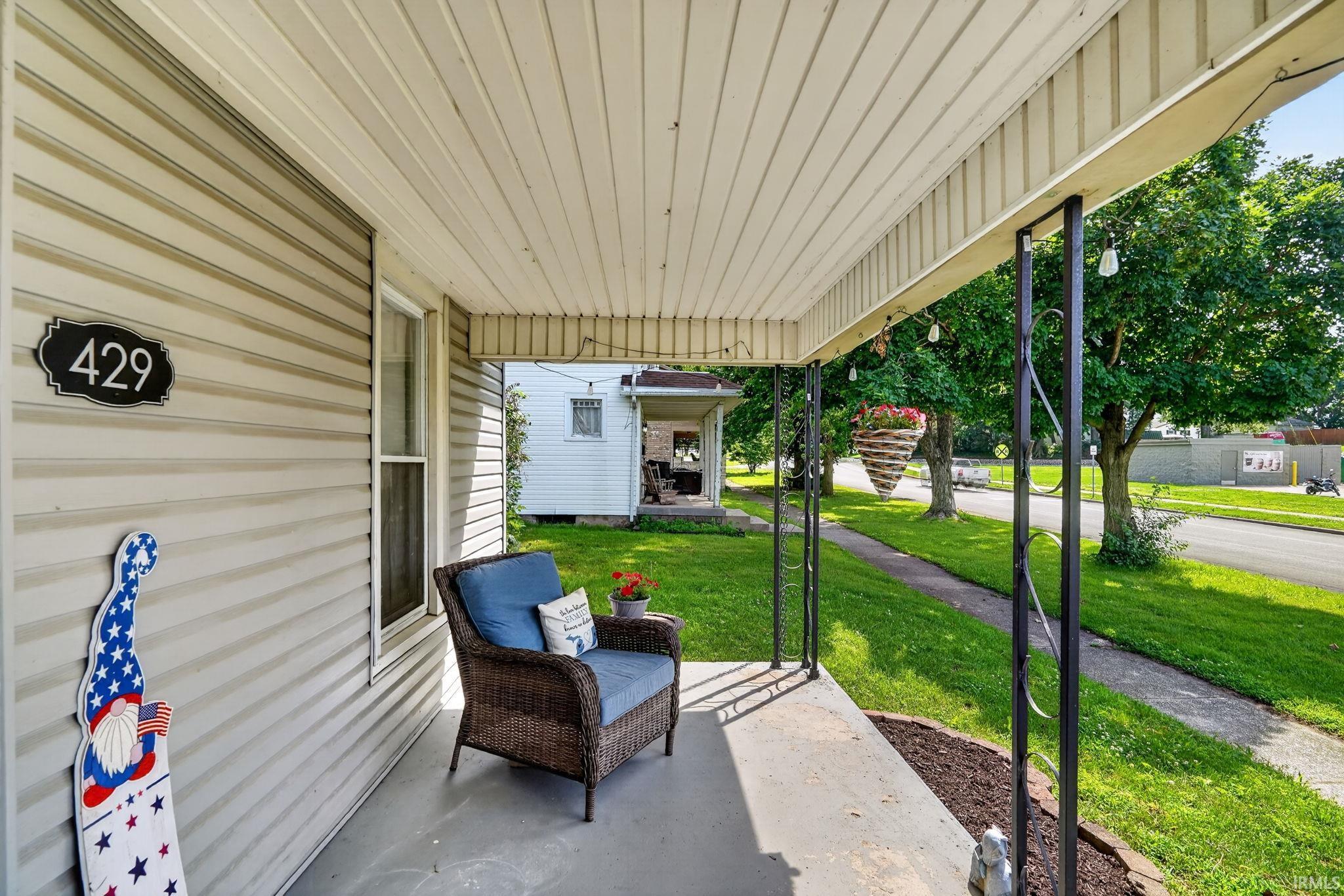 429 West Franklin Street Delphi, IN 46923 - Photo 5 of 32