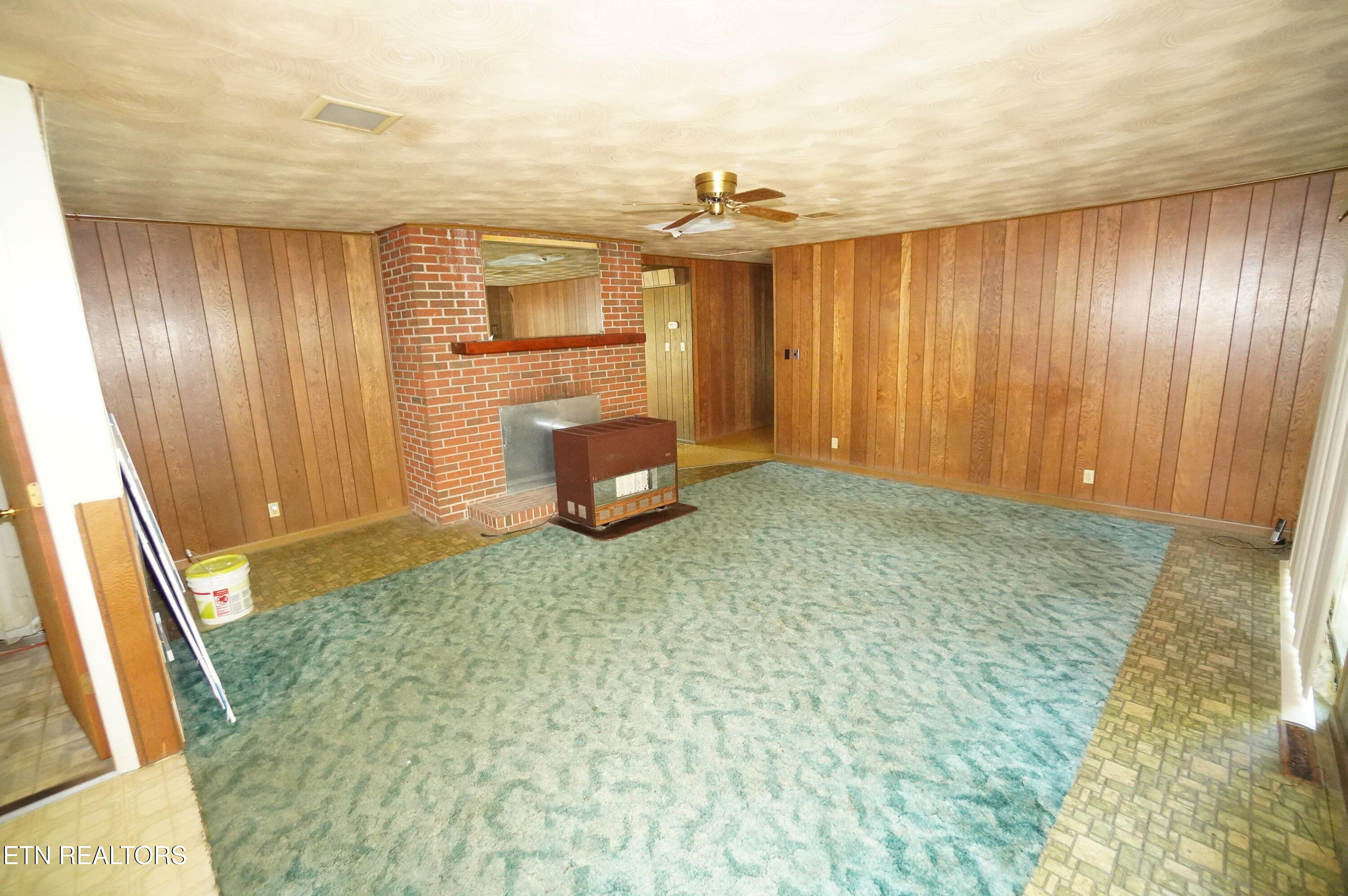 680 Hale Brook Road Newport, TN 37821 - Photo 11 of 38 updated 5-4-26 (7)