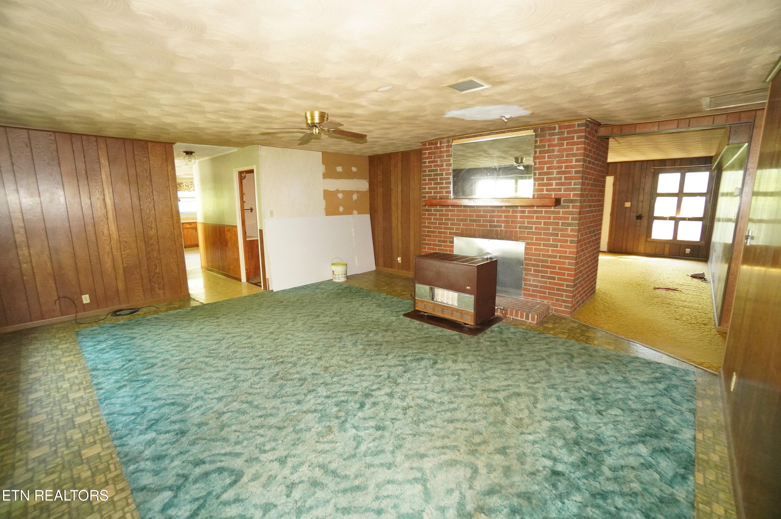 680 Hale Brook Road Newport, TN 37821 - Photo 12 of 38 updated 5-4-26 (8)