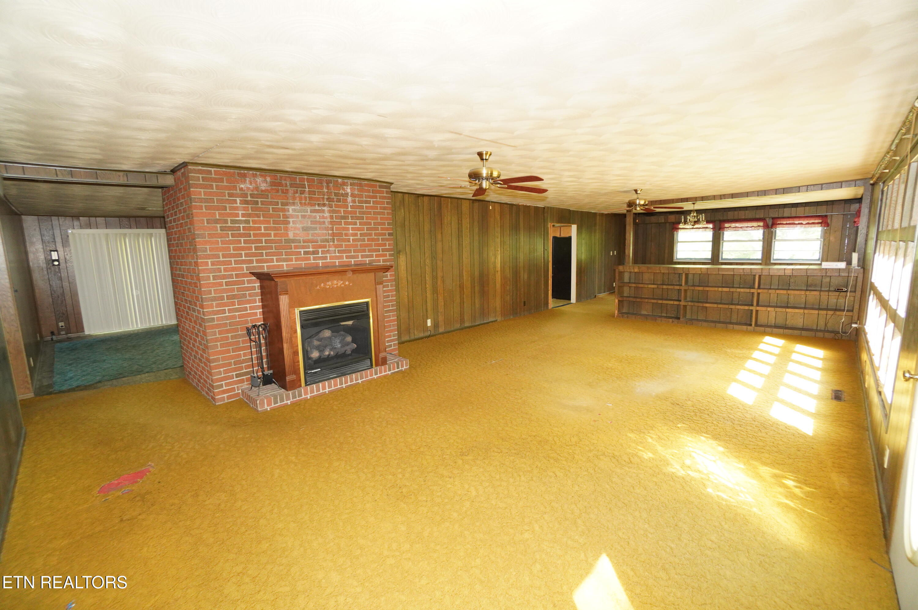 680 Hale Brook Road Newport, TN 37821 - Photo 8 of 38 updated 5-4-26 (6)