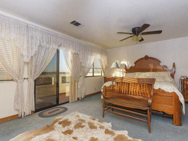 14544 Cedar Ridge Court Poway, CA 92064 - Photo 14 of 25 Gallery Image 14