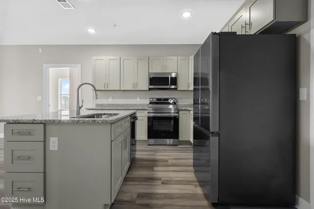 $1,850 | 2272 Dolphin Shores Drive Southwest, Unit 407, Supply, NC 28462