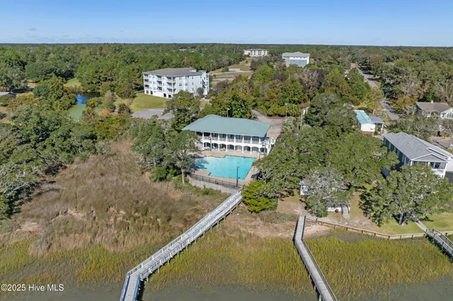 $1,850 | 2272 Dolphin Shores Drive Southwest, Unit 407, Supply, NC 28462