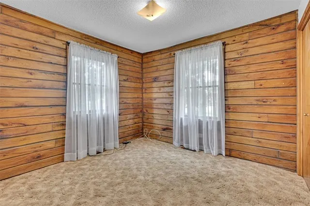 $975,000 | 14805 Southeast McBee Chappel Drive, Braymer, MO 64624