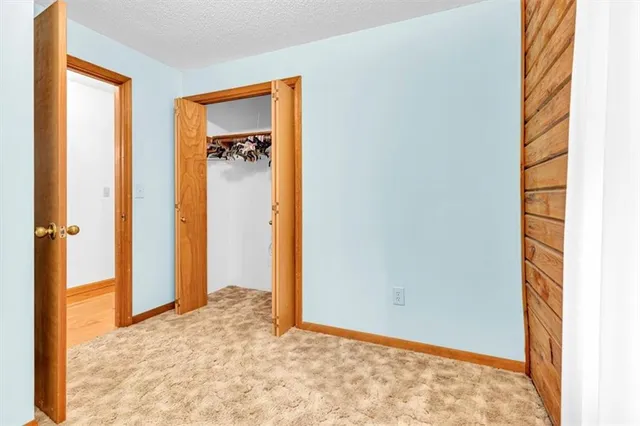 $975,000 | 14805 Southeast McBee Chappel Drive, Braymer, MO 64624