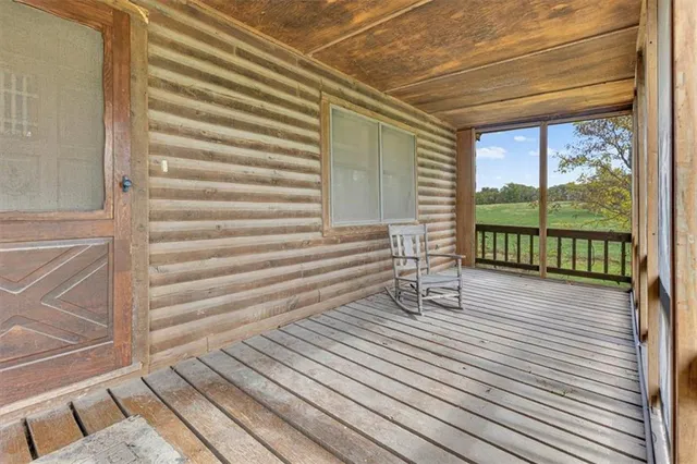 $975,000 | 14805 Southeast McBee Chappel Drive, Braymer, MO 64624