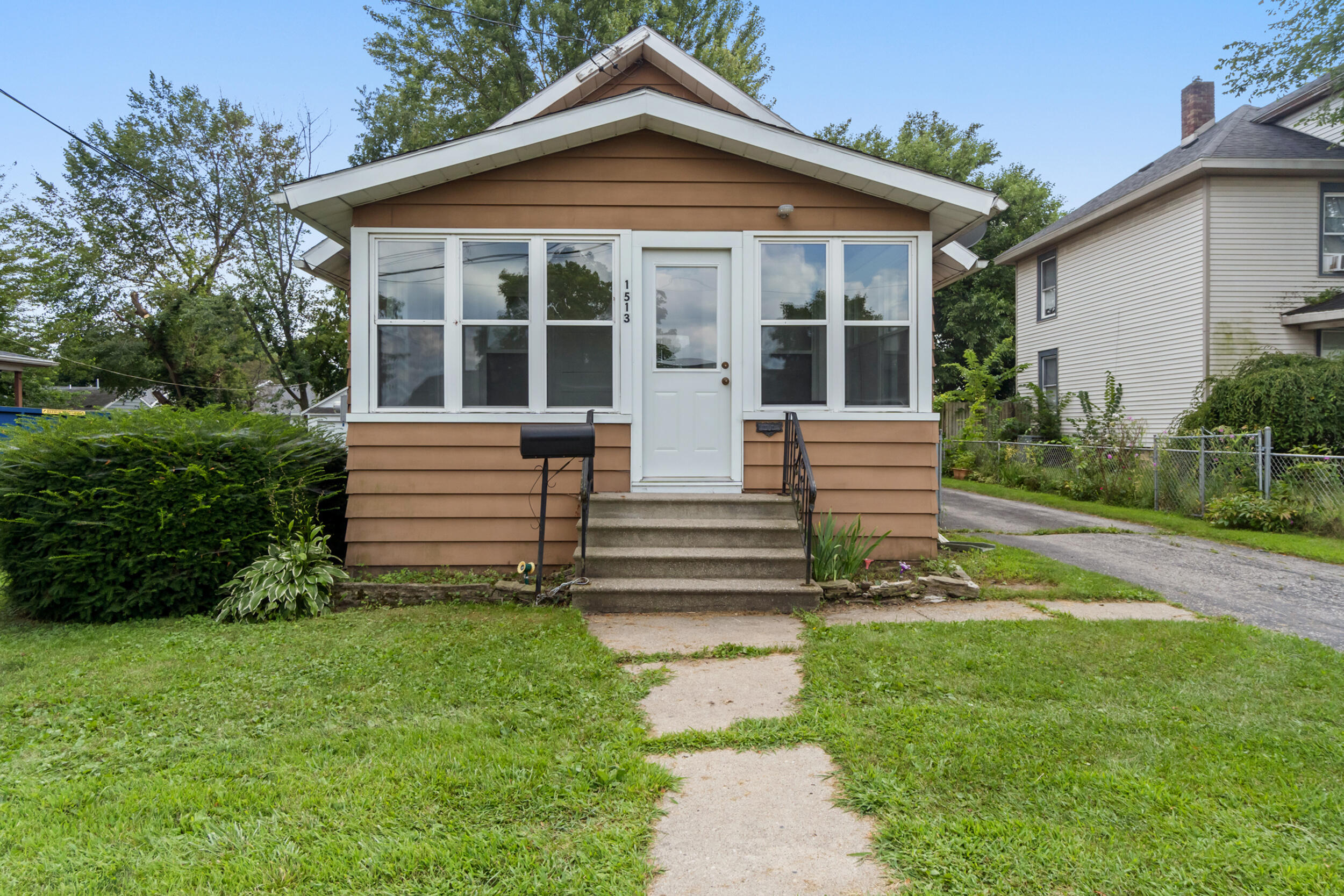 4_1513 daniel rd jackson mi - 00013