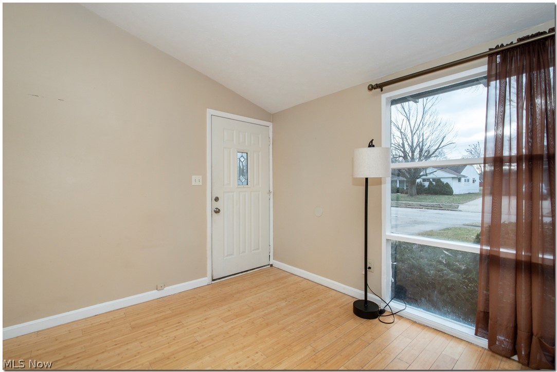 6592 Sherborn Road Parma Heights, OH 44130 - Photo 9 of 34 Gallery Image 9