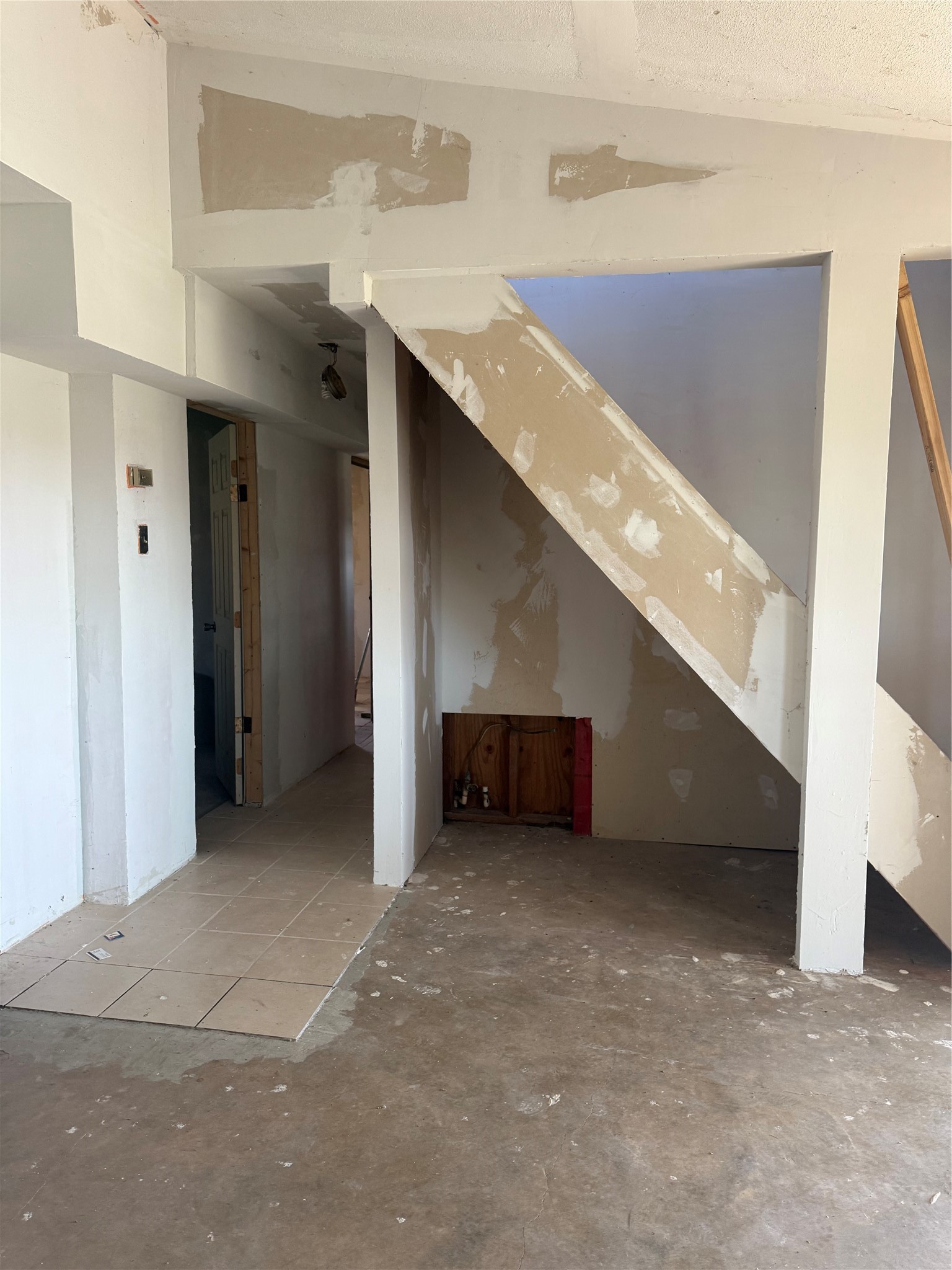 7738 North Farm To Market 331 Road Bellville, TX 77418 - Photo 23 of 41 a view of an empty room with a bathroom