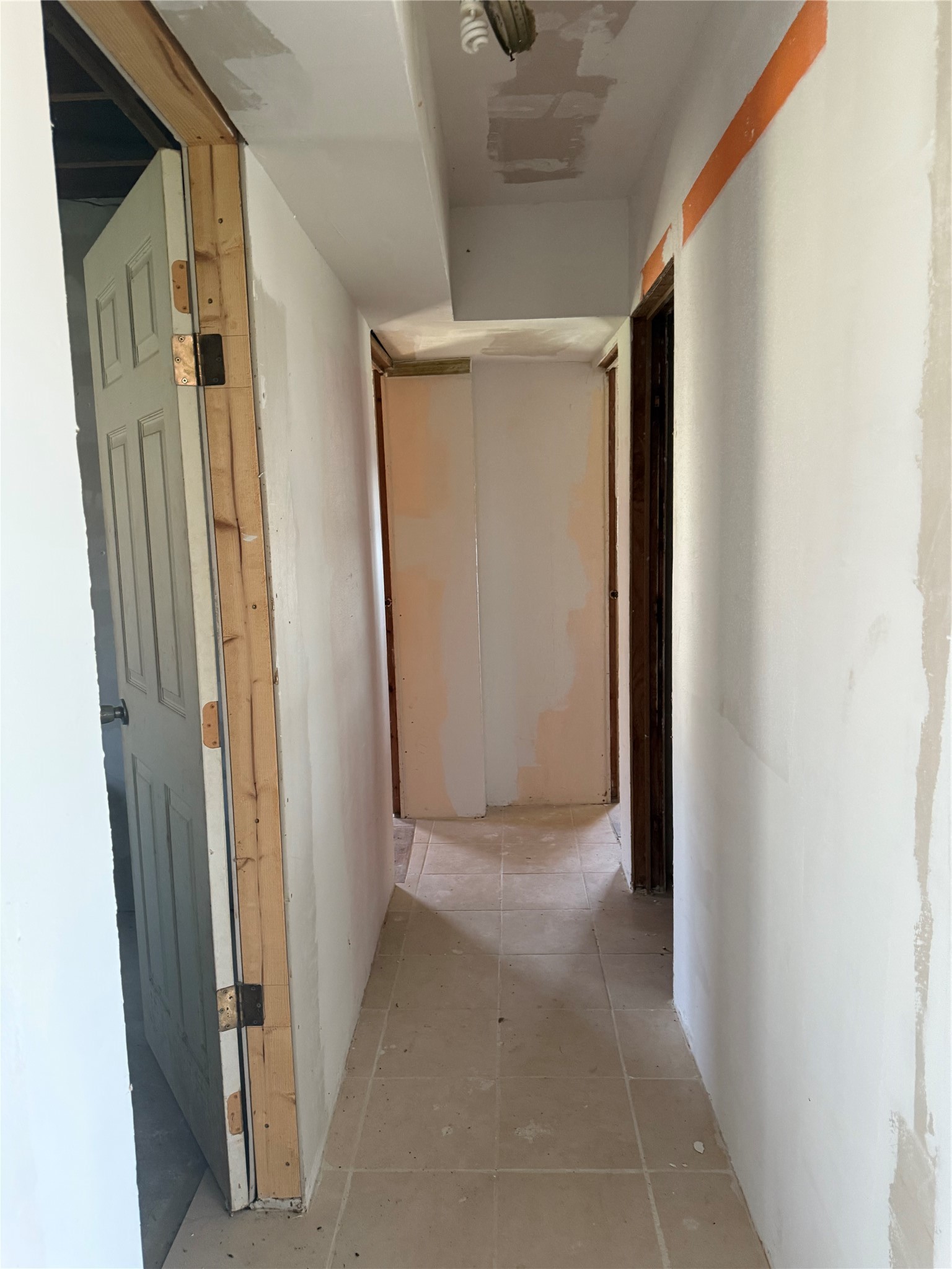 7738 North Farm To Market 331 Road Bellville, TX 77418 - Photo 25 of 41 a view of a hallway