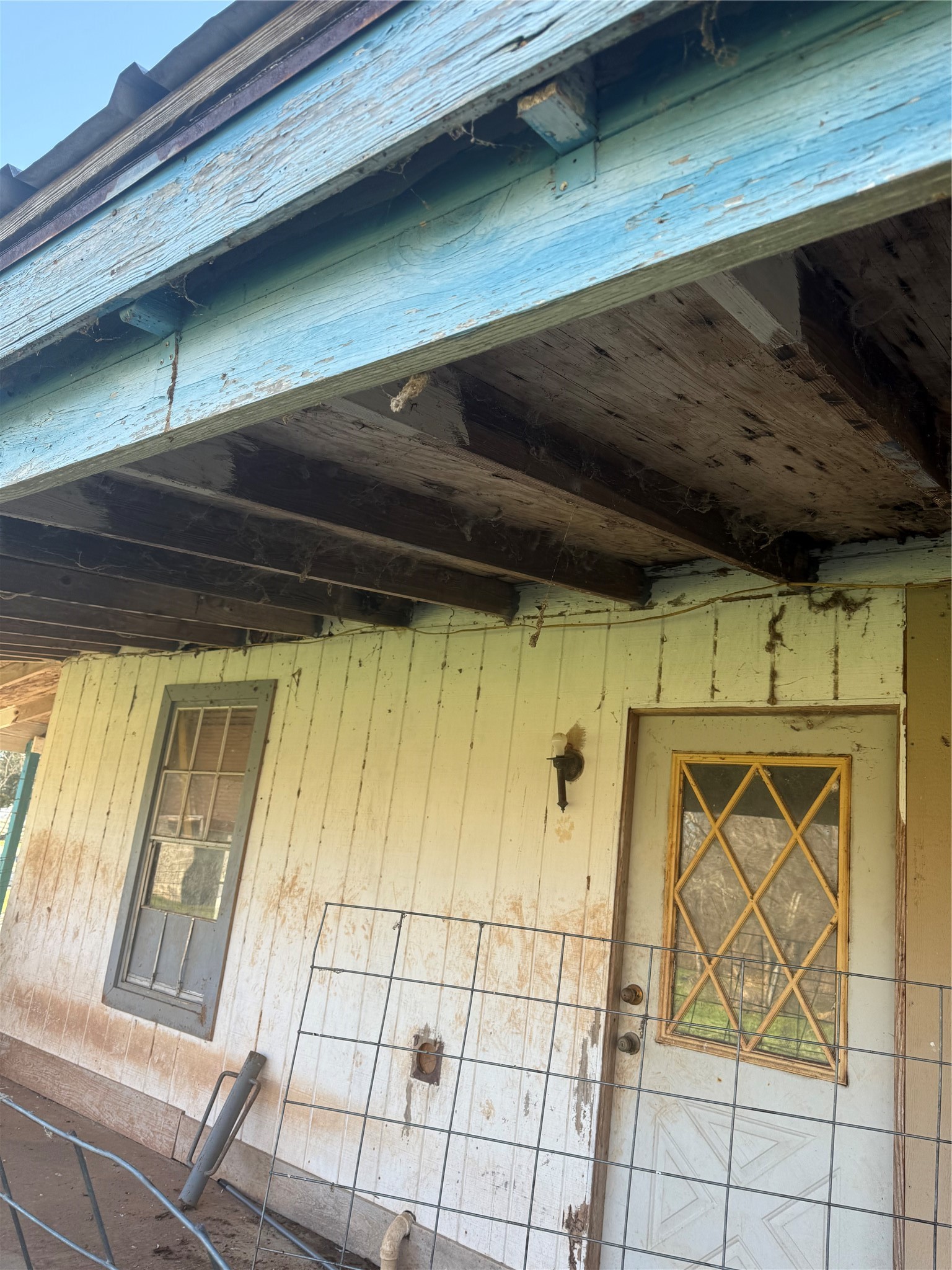 7738 North Farm To Market 331 Road Bellville, TX 77418 - Photo 38 of 41 a view of front door