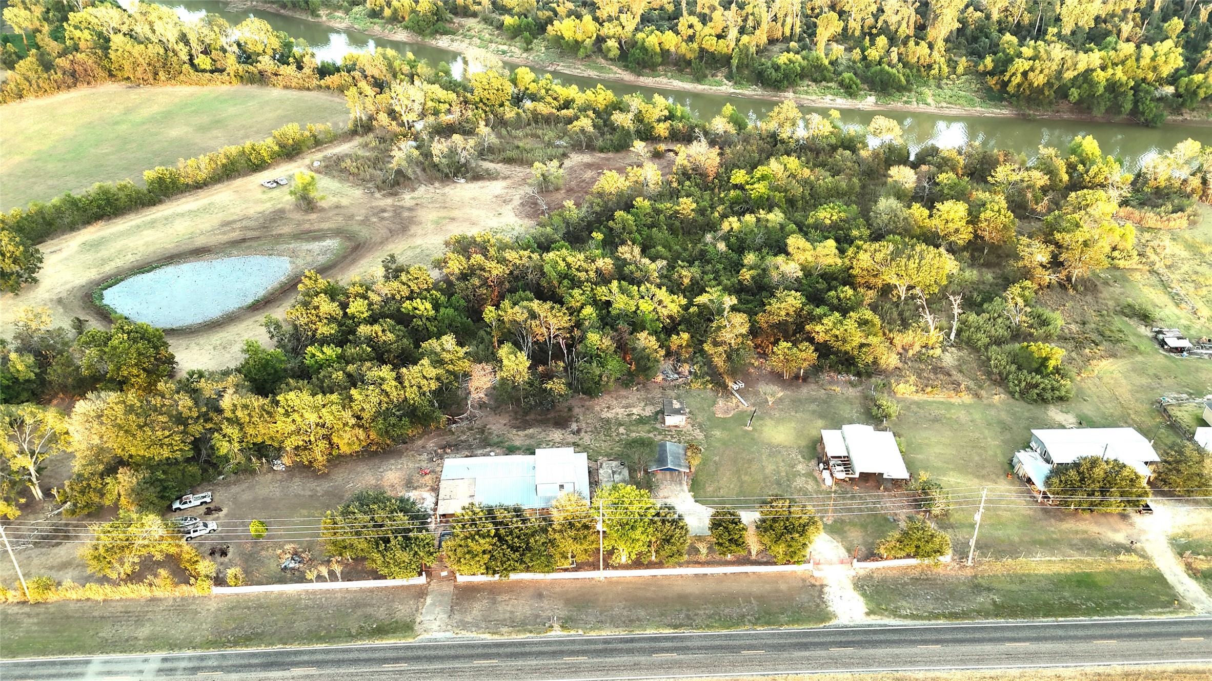 7738 North Farm To Market 331 Road Bellville, TX 77418 - Photo 7 of 41 a view of entryway with wooden floor