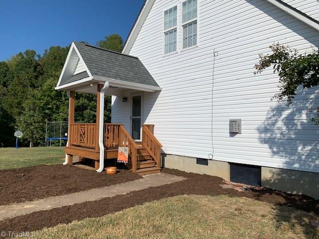 1110 Sandy Cross Road Reidsville, NC 27320 - Photo 3 of 19 Gallery Image 3