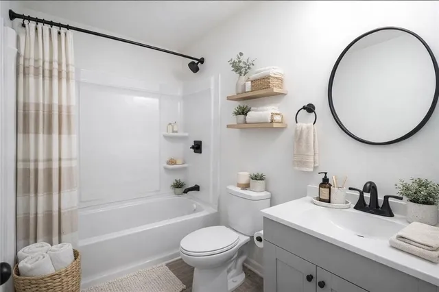 $194,900 | 3310 South 30th Street, St. Joseph, MO 64503