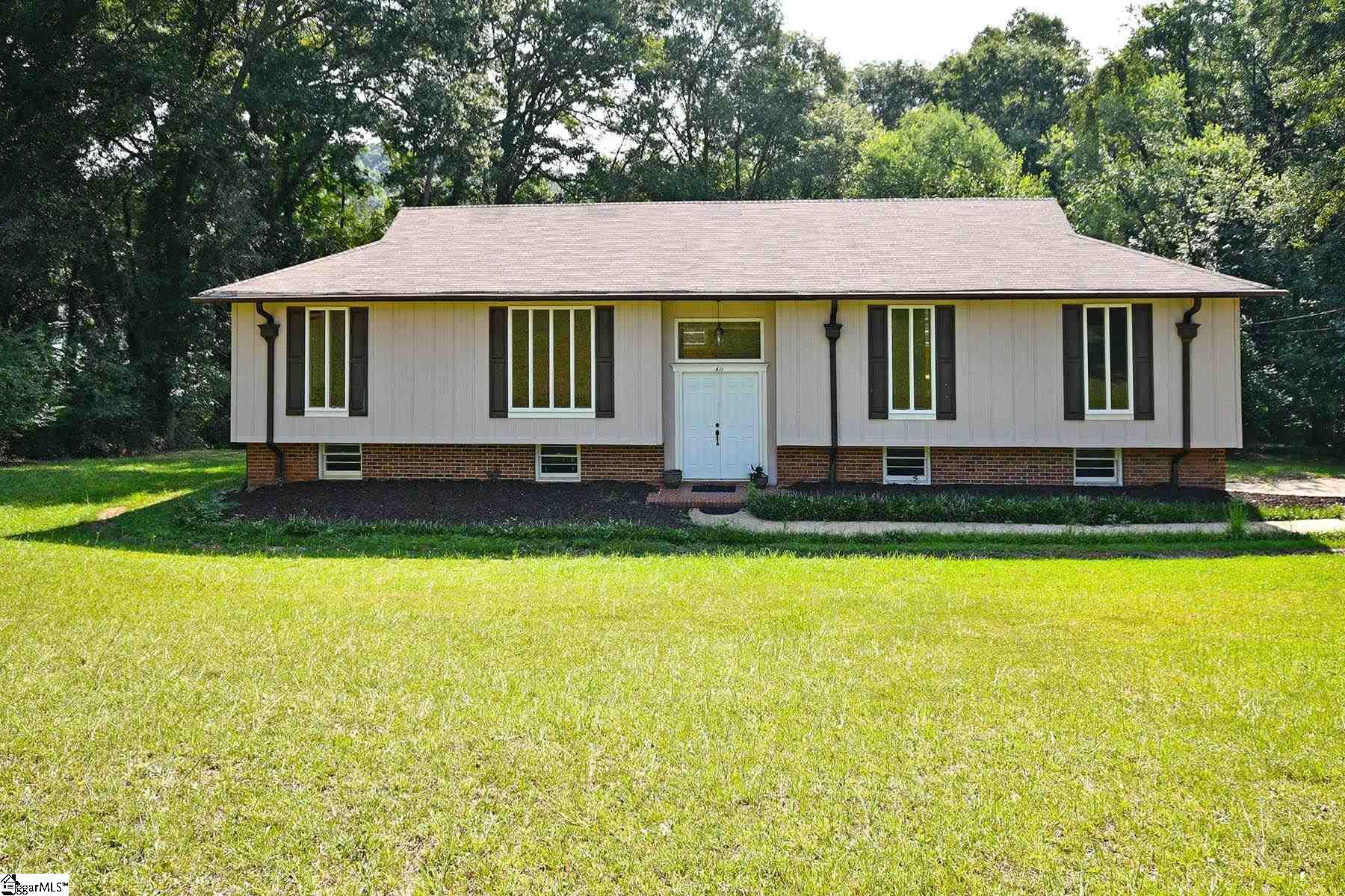 411 Riverside Drive Piedmont, SC 29673 - Photo 1 of 36 Gallery Image 1