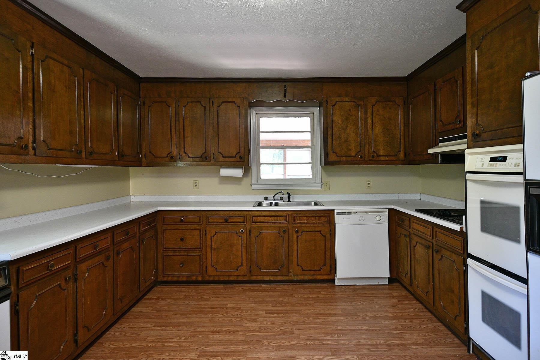 411 Riverside Drive Piedmont, SC 29673 - Photo 12 of 36 Gallery Image 12
